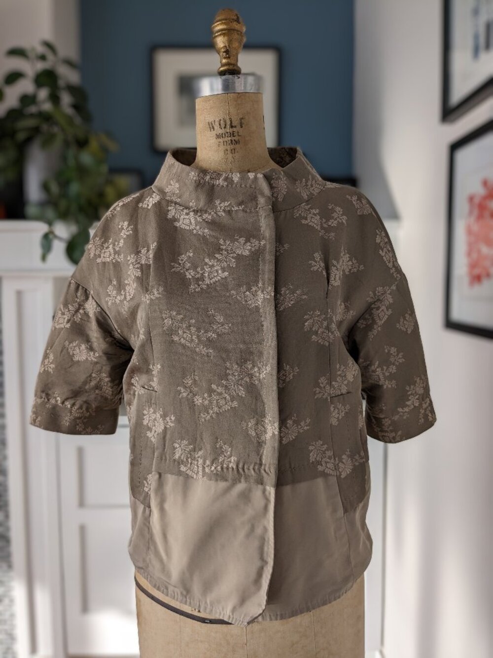 BCBG Max Azaria Short Sleeve Jacket